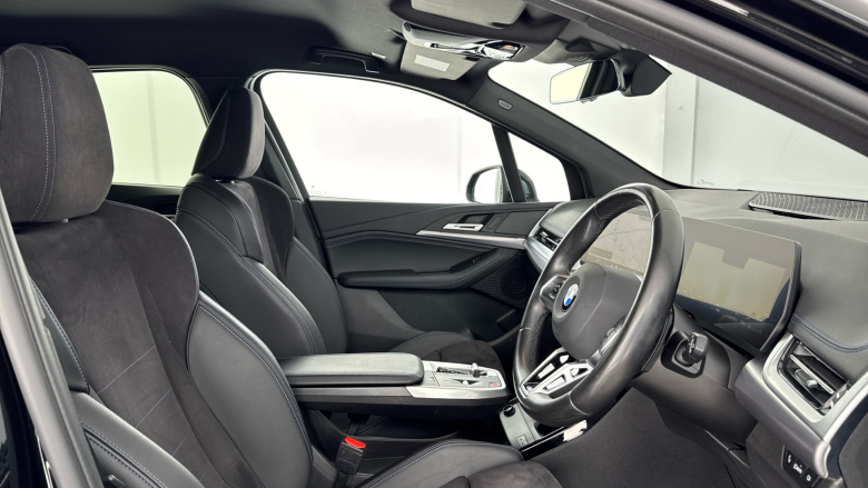 BMW 2 Series 220i MHT M Sport 5dr DCT Petrol Hatchback